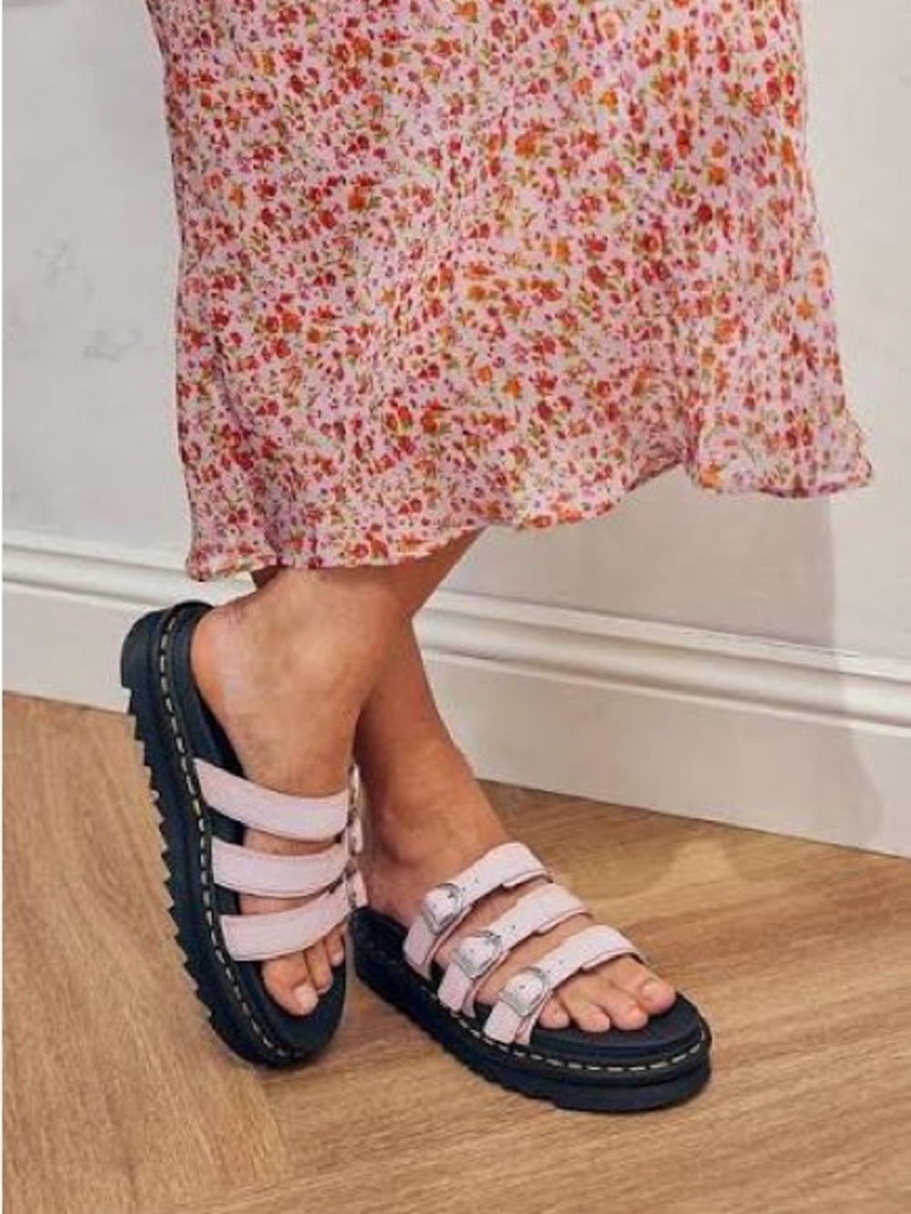 Dr. Martens Blaire Slide Sandals Sz 10 Pink